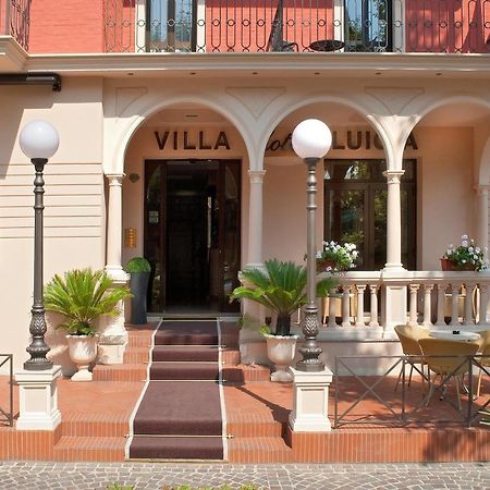 Hotel Villa Luigia リミニ エクステリア 写真