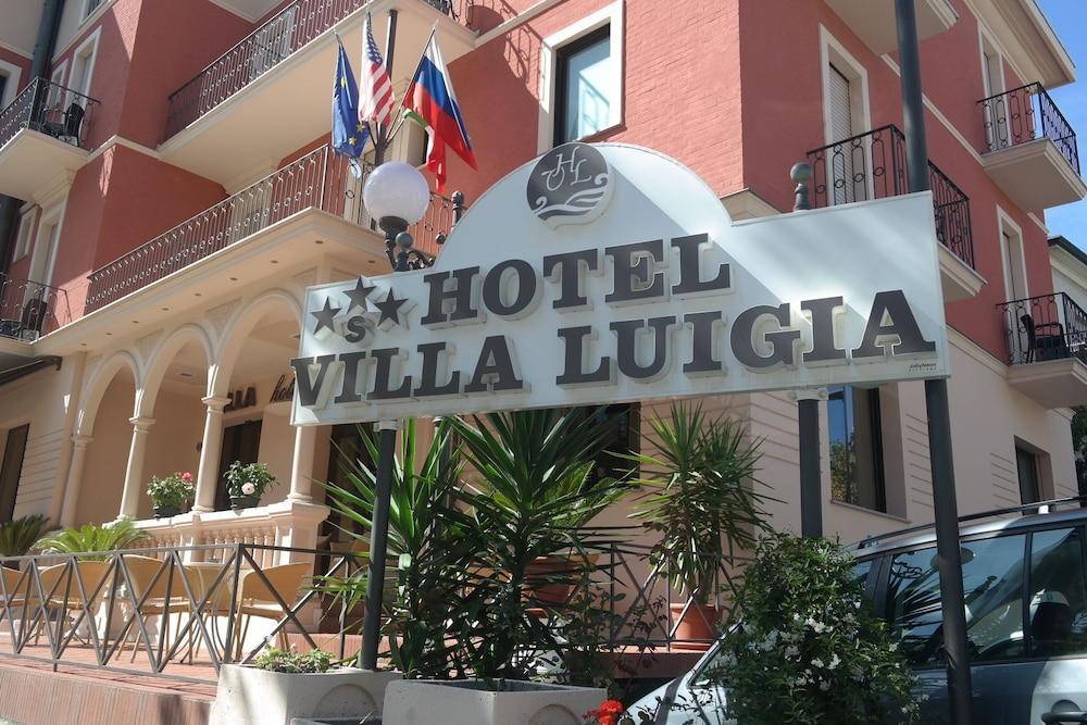 Hotel Villa Luigia リミニ エクステリア 写真