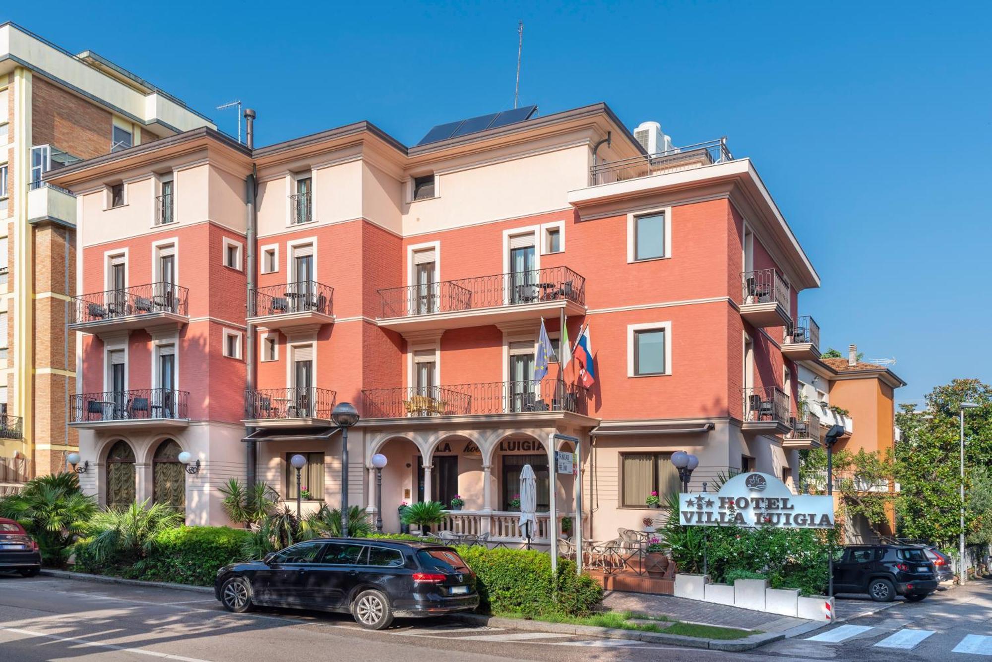Hotel Villa Luigia リミニ エクステリア 写真