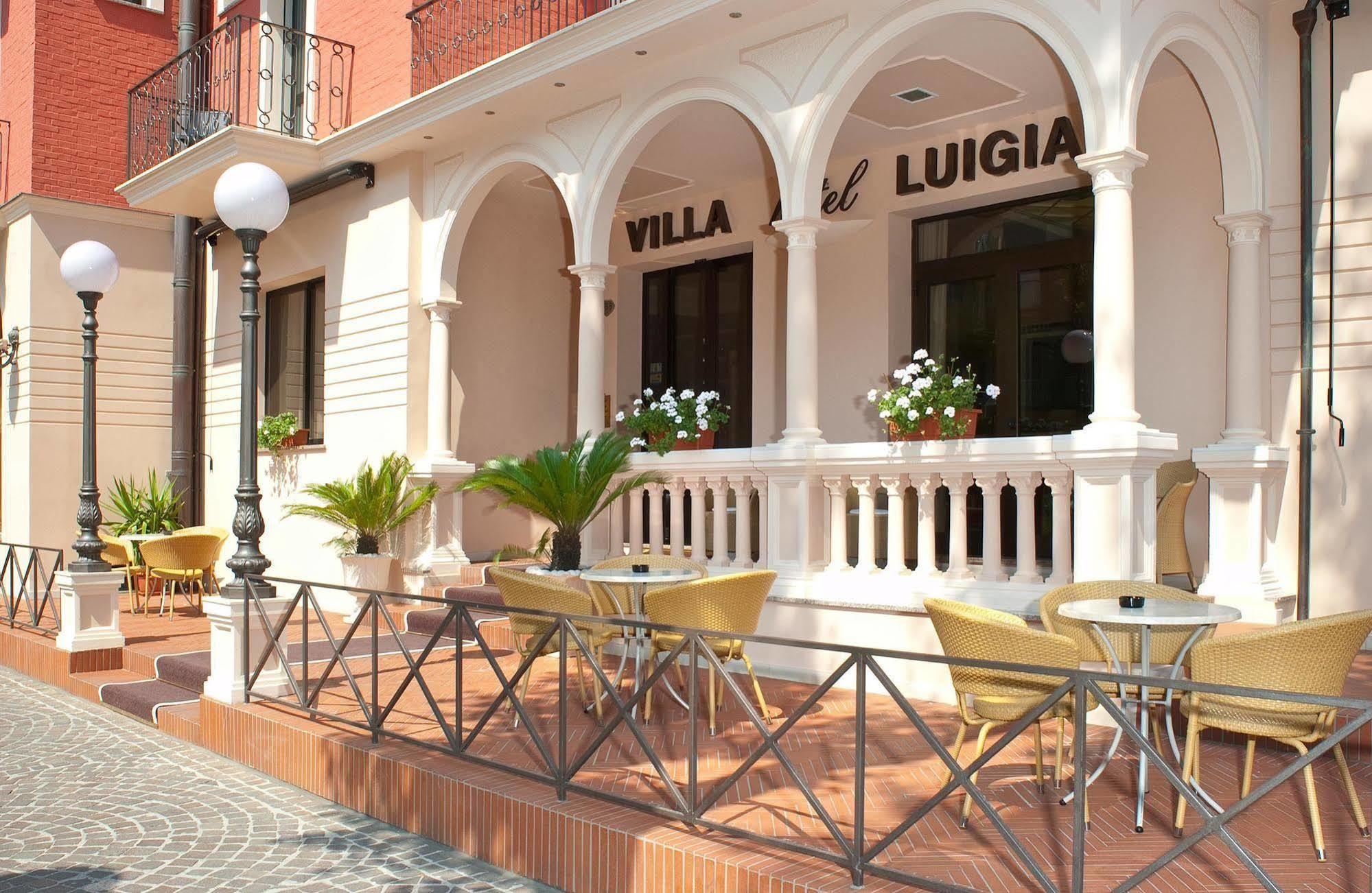 Hotel Villa Luigia リミニ エクステリア 写真